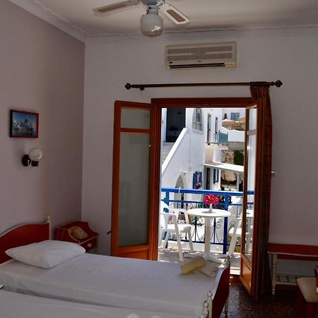 נאוסה Minoa Hotel מראה חיצוני תמונה