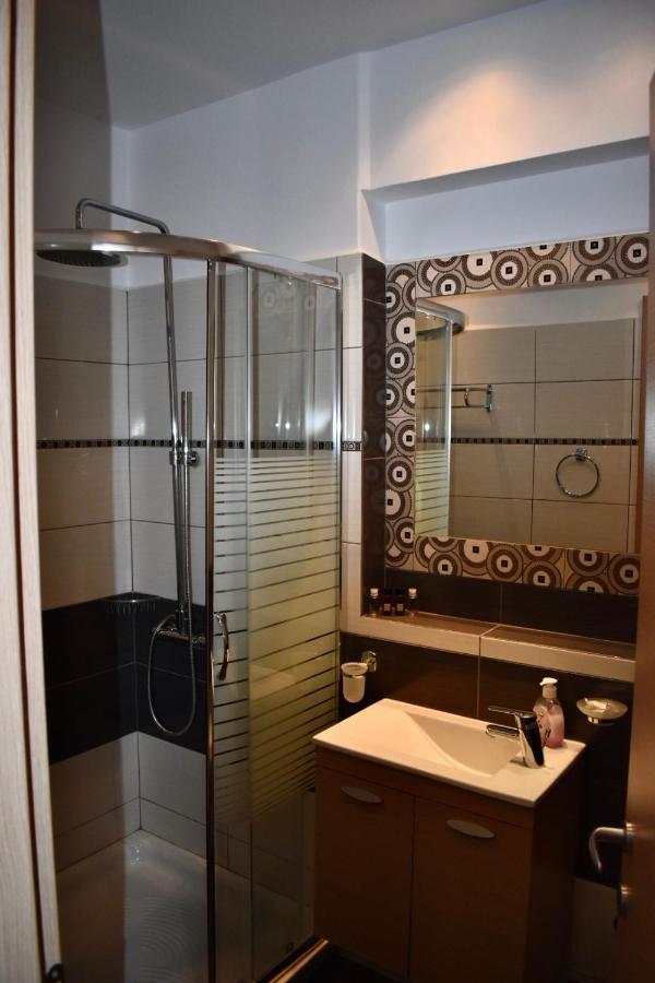 נאוסה Minoa Hotel מראה חיצוני תמונה