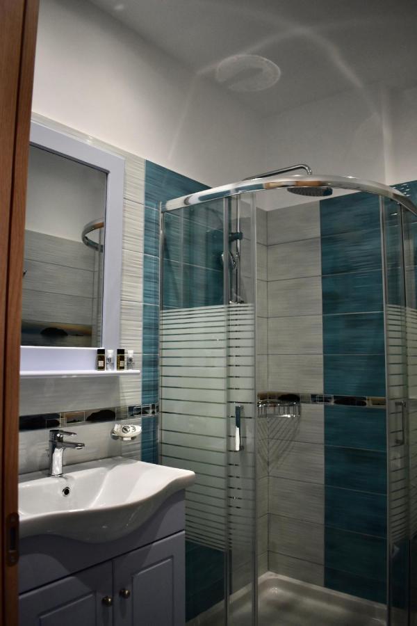 נאוסה Minoa Hotel מראה חיצוני תמונה