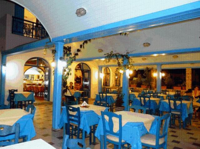 נאוסה Minoa Hotel מראה חיצוני תמונה